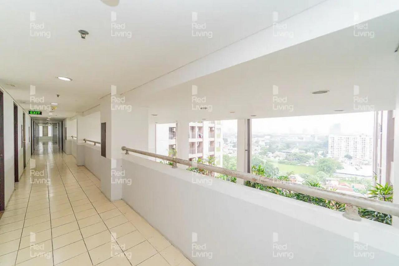 Redliving Apartemen Serpong Green View - Celebrity Room Tower B Тангеранг Екстер'єр фото